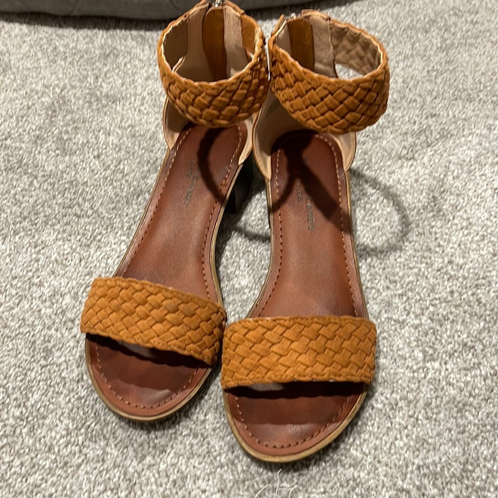 Rock and Candy sandals